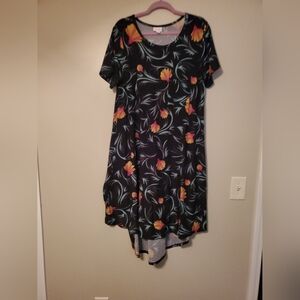 Lularoe Carly with pocket, size Large, Black with flowers.